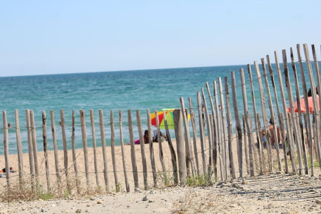 Chez Laura Et Benjamin ! Maison A La Plage Climatisee Фронтіньян Екстер'єр фото